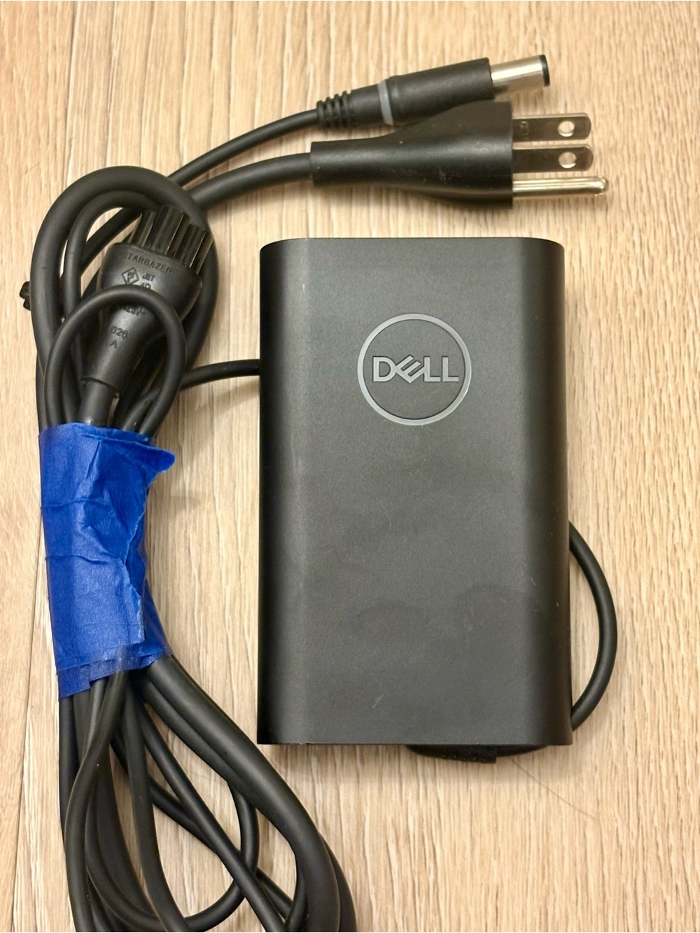 Dell 65W / 19.5V (3.34A) Output AC Power Adapter Model No. HA65NM130